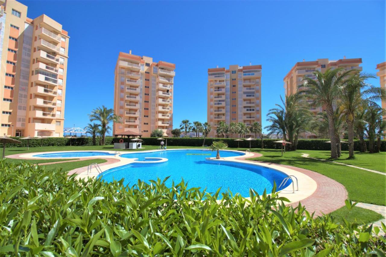 Spanish Connection - Puerto Mar La Manga Bagian luar foto